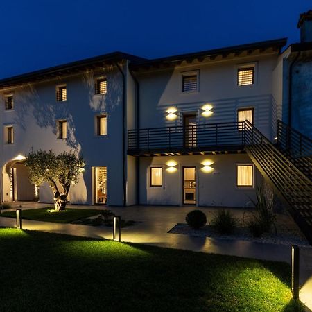 Portone180 Guest House Roveredo in Piano Exterior foto